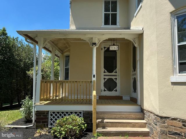 3162 BEDMINSTER RD, Perkasie, PA 18944