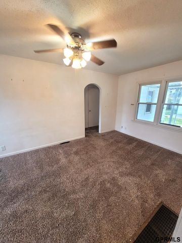 2306 Jackson Street, Bellevue, NE 68005