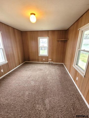 2306 Jackson Street, Bellevue, NE 68005