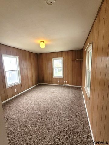 2306 Jackson Street, Bellevue, NE 68005