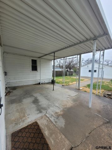 2306 Jackson Street, Bellevue, NE 68005