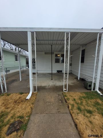 2306 Jackson Street, Bellevue, NE 68005