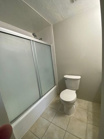 15 Staples Ave 45, Everett, MA 02149