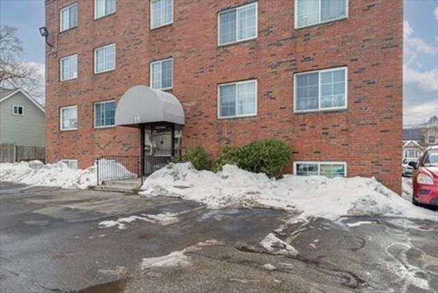 15 Staples Ave 45, Everett, MA 02149