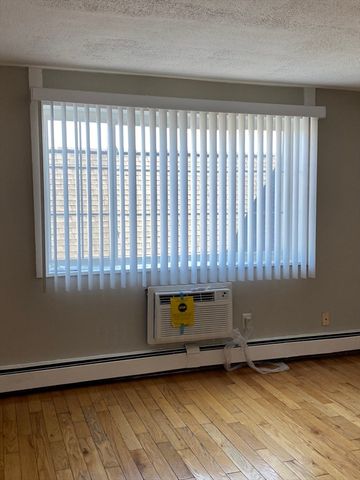 15 Staples Ave 45, Everett, MA 02149