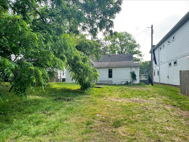 1220 Stockell St, Nashville, TN 37207