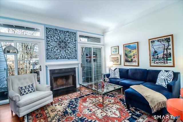 82 Bywatyr Lane 82, Bridgeport, CT 06605