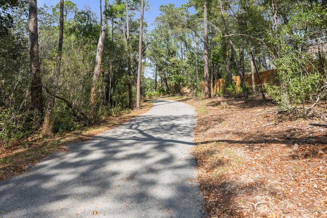 153 Caraway Drive, Niceville, FL 32578