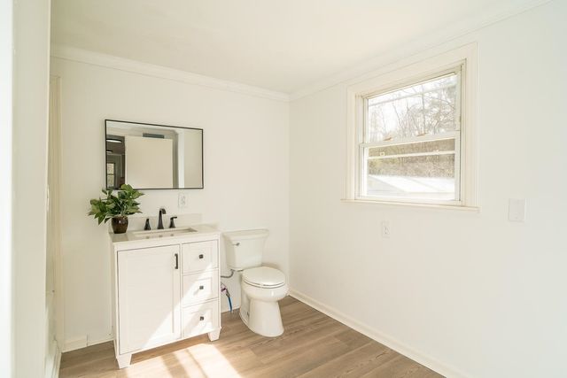 537 STRAITH ST, Staunton, VA 24401