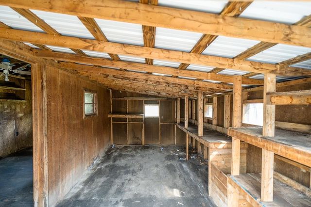 537 STRAITH ST, Staunton, VA 24401