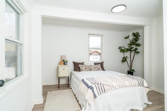 537 STRAITH ST, Staunton, VA 24401