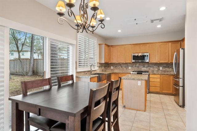 162 W Sundance Circle, Spring, TX 77382