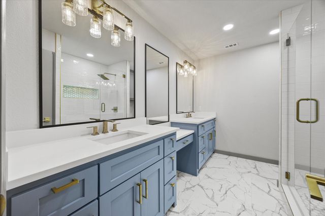 8 Harker Circle, Rockwall, TX 75087