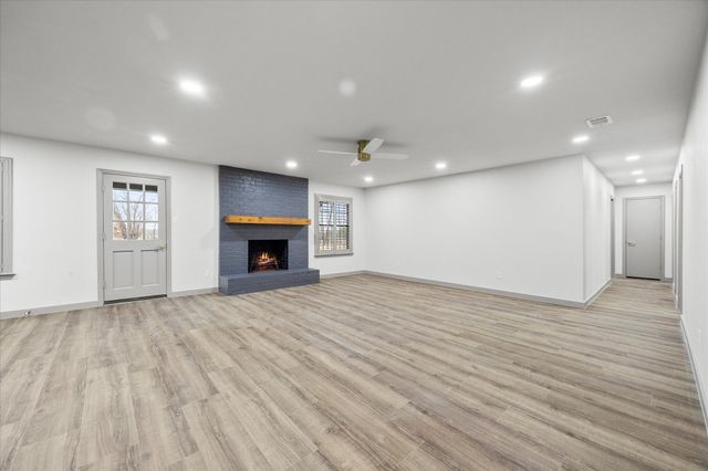 8 Harker Circle, Rockwall, TX 75087