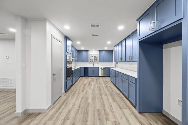 8 Harker Circle, Rockwall, TX 75087