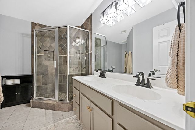1103 LONGWOOD Drive, Lisle, IL 60532