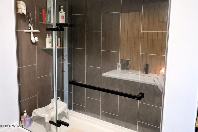 309 Cole Drive, Wapakoneta, OH 45895