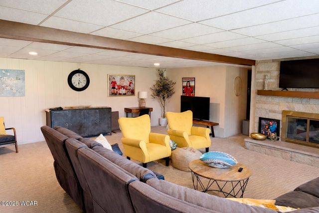 309 Cole Drive, Wapakoneta, OH 45895