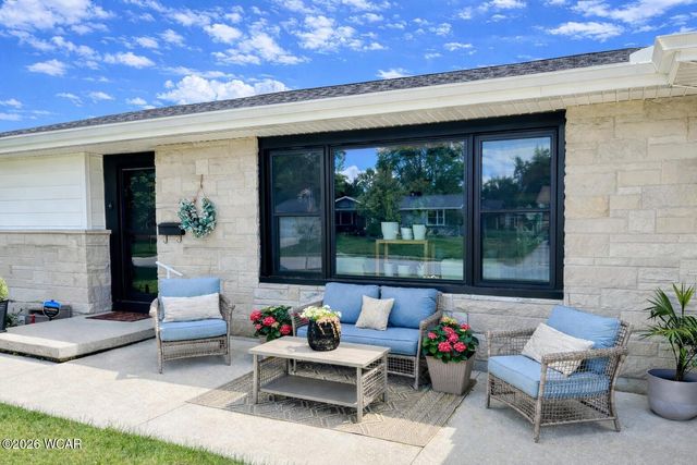 309 Cole Drive, Wapakoneta, OH 45895