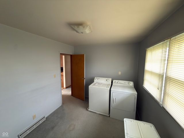 42 S Ross Street, Columbus, IN 47201