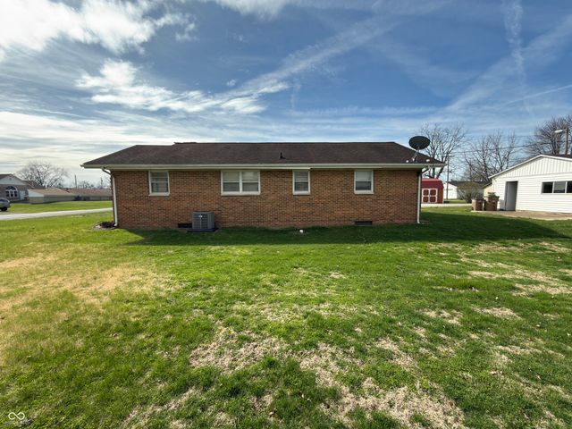 42 S Ross Street, Columbus, IN 47201