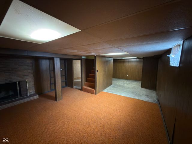 42 S Ross Street, Columbus, IN 47201