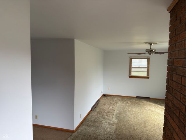 42 S Ross Street, Columbus, IN 47201