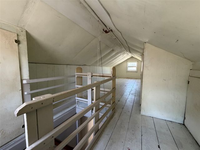 1315 E 25th Street, Des Moines, IA 50317