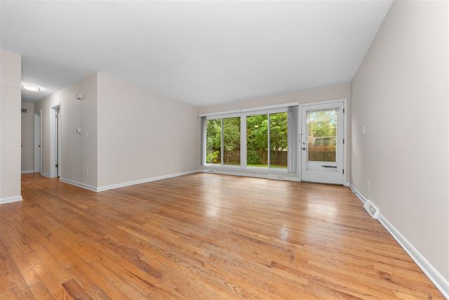 1025 Western Drive, Ann Arbor, MI 48103