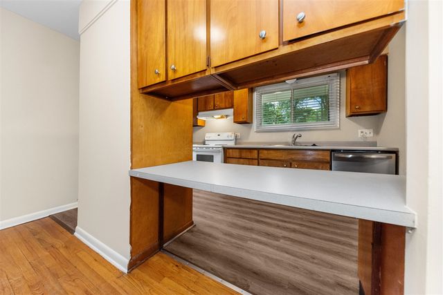 1025 Western Drive, Ann Arbor, MI 48103