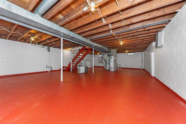 1025 Western Drive, Ann Arbor, MI 48103