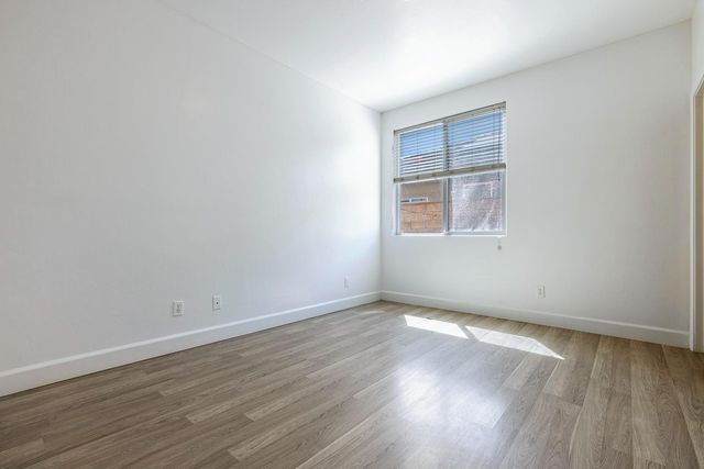 7087 E Fedora Avenue E, Fresno, CA 93737