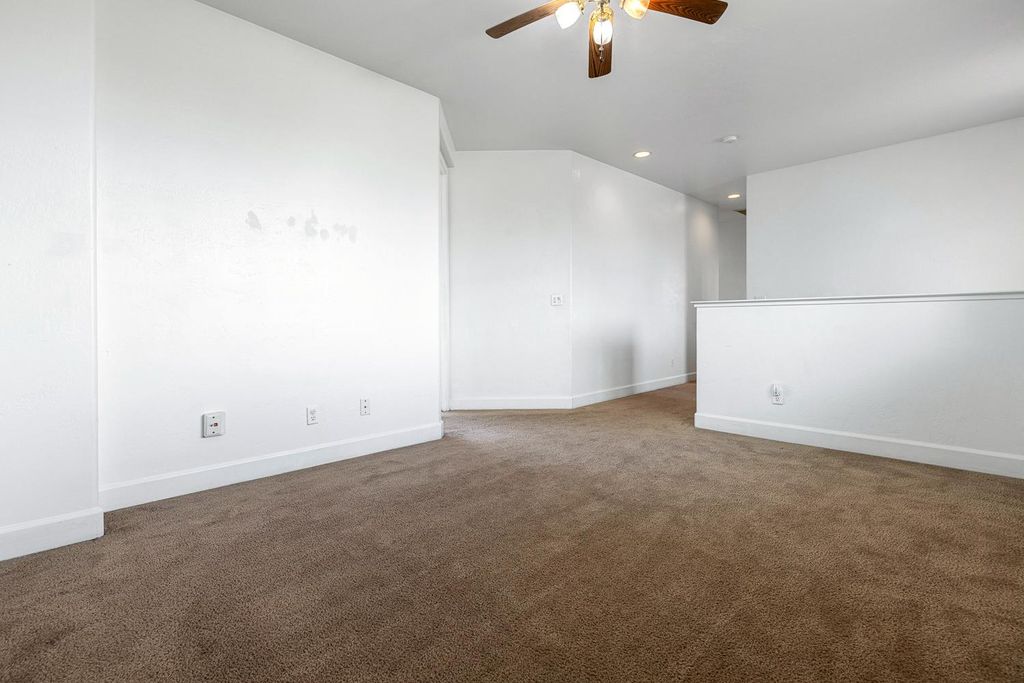 Image 29 of property listing at 7087 E Fedora Avenue E, Fresno, CA 93737