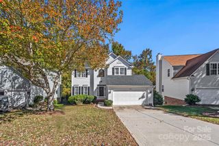 6631 Harburn Forest Drive, Charlotte, NC 28269
