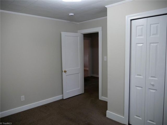 3920 Leo Street, Winston-salem, NC 27105