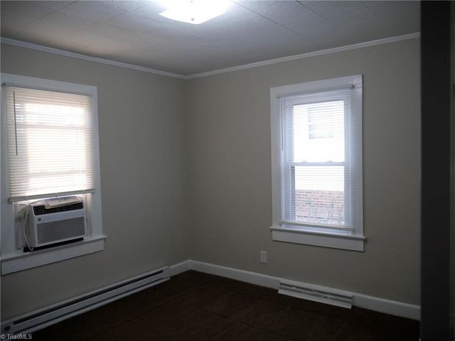 3920 Leo Street, Winston-salem, NC 27105