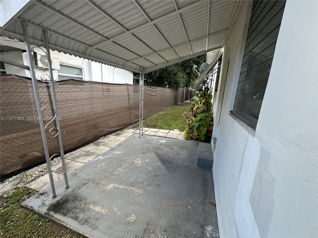 2222 Jackson St 6E, Hollywood, FL 33020