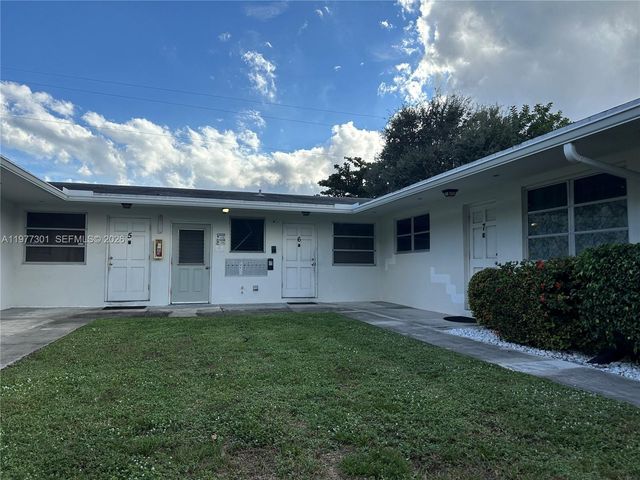2222 Jackson St 6E, Hollywood, FL 33020