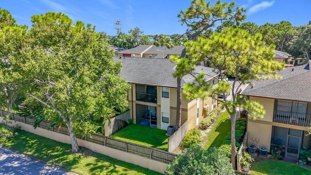 10199 SAILWINDS BOULEVARD S 201, Largo, FL 33773