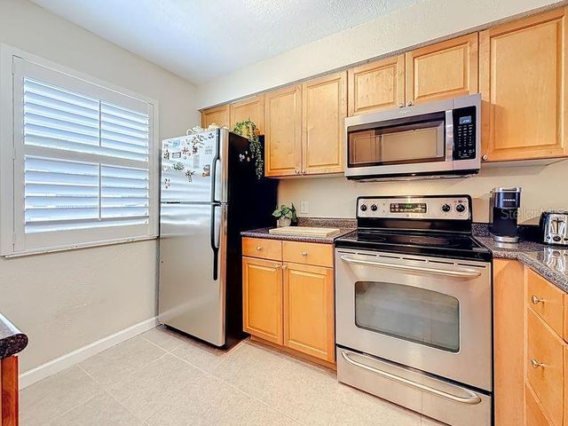 10199 SAILWINDS BOULEVARD S 201, Largo, FL 33773