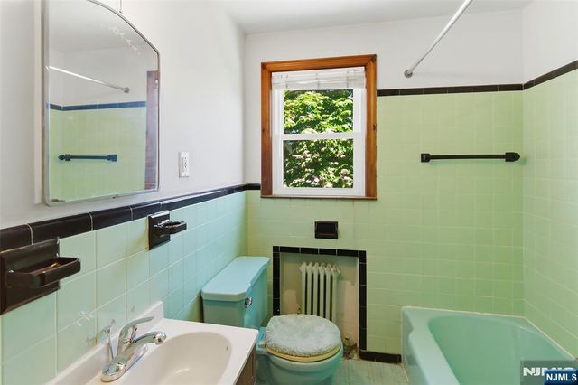 1017 E 27th Street, Paterson, NJ 07513