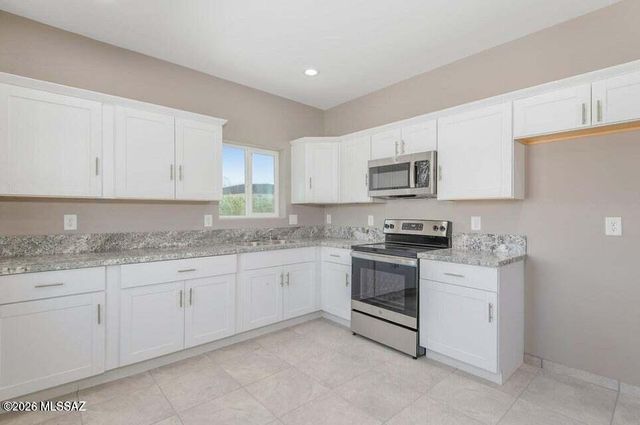 8047 E Escalante Road, Tucson, AZ 85730