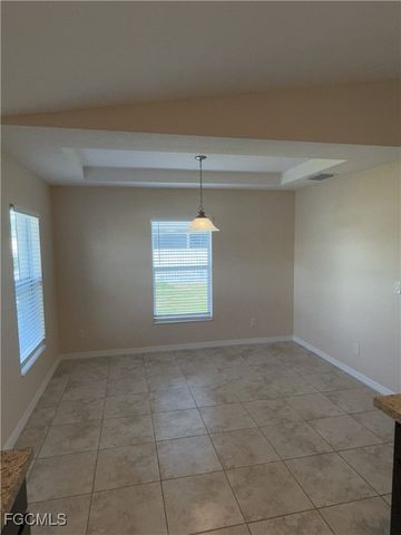 2119 NE 6th PL, Cape Coral, FL 33909