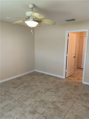 2119 NE 6th PL, Cape Coral, FL 33909