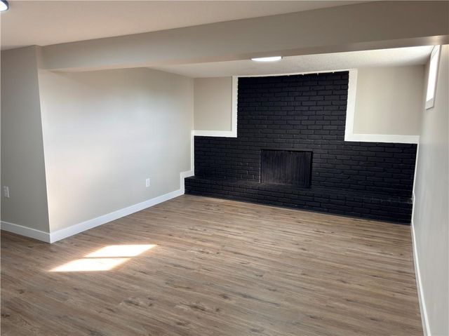 16001 E 30 Street, Independence, MO 64055