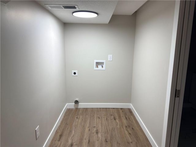 16001 E 30 Street, Independence, MO 64055