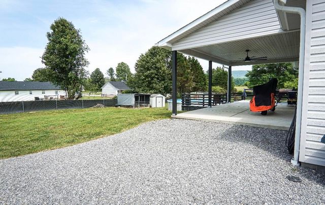 150 Reba Drive, Whitwell, TN 37397