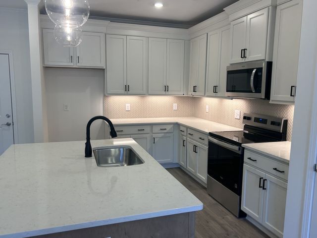 3171 Setting Sun Dr Unit 303, Thompsons Station, TN 37179