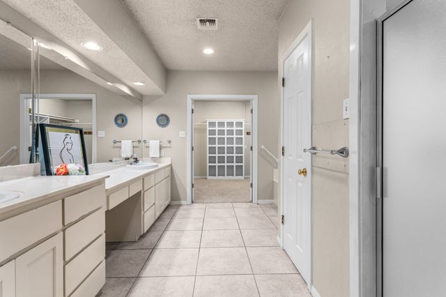 80 Sugar Creek Place, Woodway, TX 76712