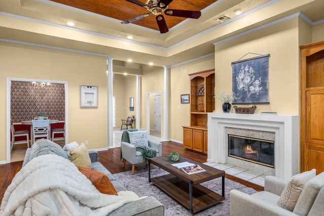 80 Sugar Creek Place, Woodway, TX 76712